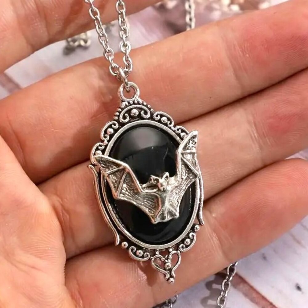 Bat Necklace Pendant Silver Black Punk Goth Rave Scene Costume Vamp 3D Oval